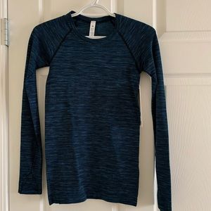 Lululemon swiftly tech 2.0 long sleeve size 2